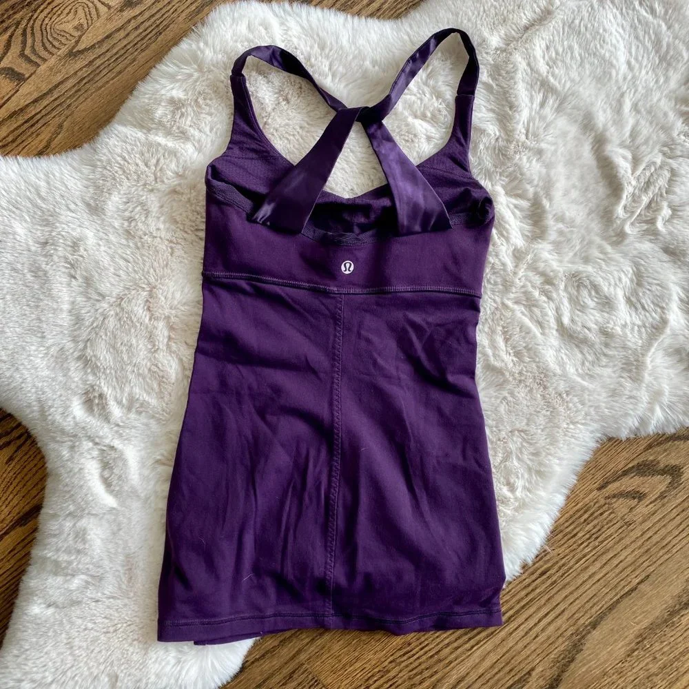 Lululemon Workout Tank Size XS - Picture 2 of 3